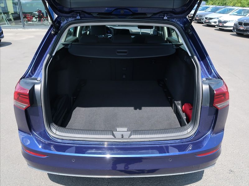 Volkswagen Golf 2,0 TDi,110kW,1majČR,Style,DPH - fotka 23 z 29