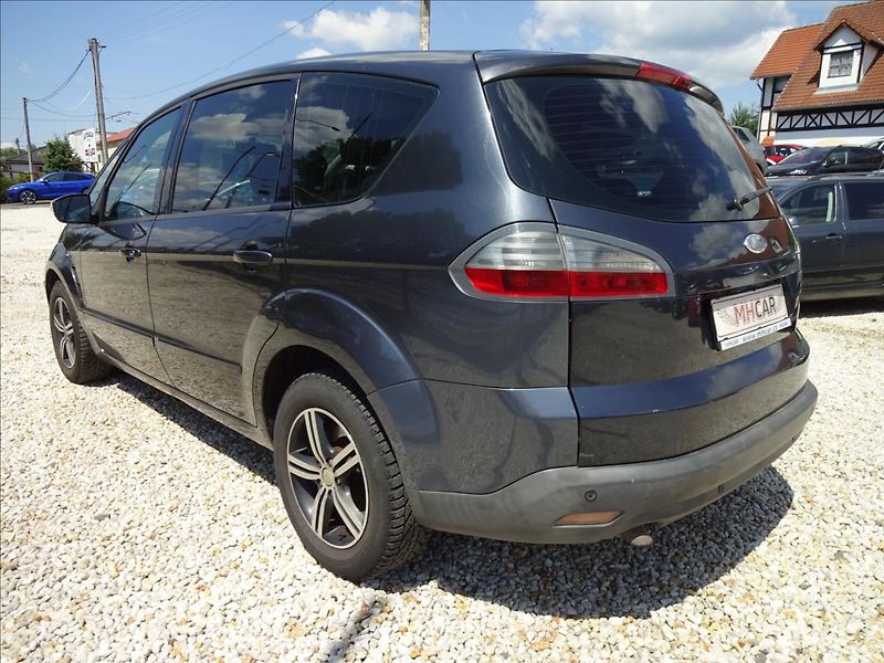 Ford S-MAX 2.0TDCI 103KW - fotka 4 z 44