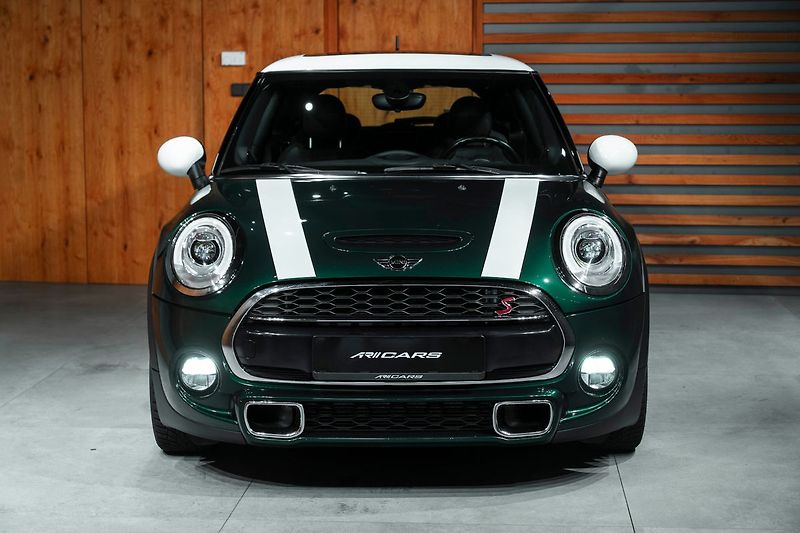 Mini Cooper S - fotka 2 z 20
