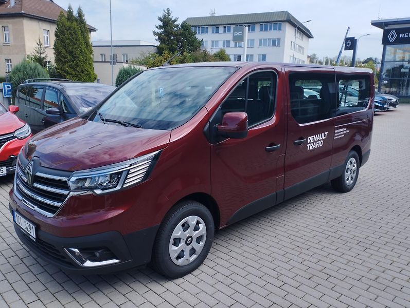Renault Trafic (2026) L2 Equilibre Blue dCi 150 - fotka 1 z 6