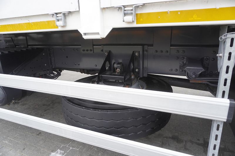 Renault Ostatní (2020) C280 DTI 8 / FASSI crane 5.6 T - fotka 17 z 30