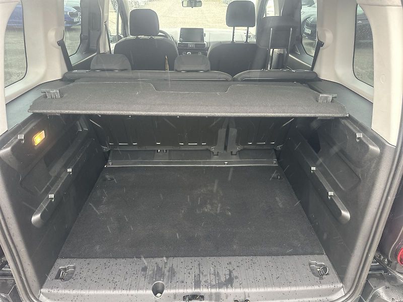Citroën Berlingo (2022) 1.5 HDI LIVE PACK - fotka 25 z 30