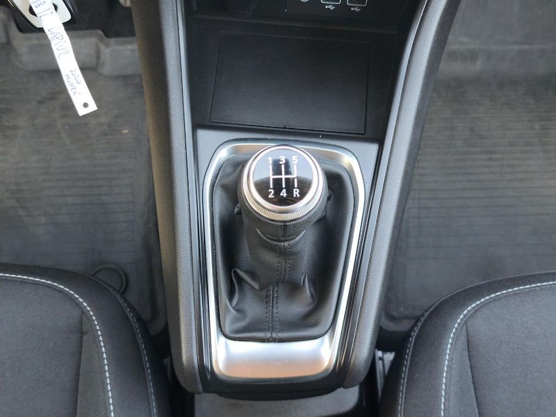 Renault Captur 2020 ČR 1.0 TCe ZEN  - fotka 15 z 35