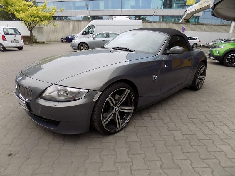 BMW Z4 (2007) 3.0 SI - fotka 4 z 14