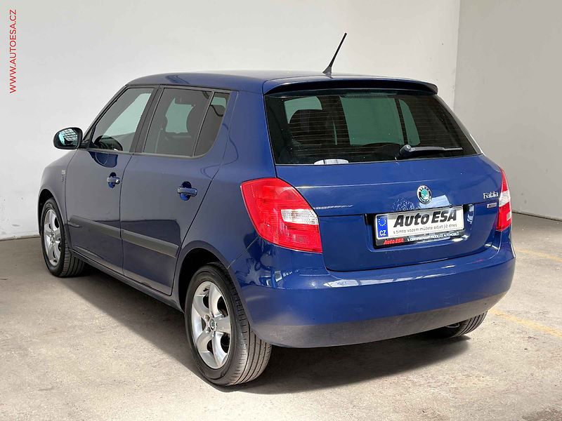 Škoda Fabia (2011) 1.2 TSi, Ambition - fotka 6 z 13