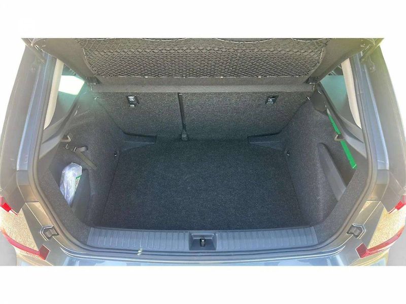 Škoda Kamiq Top Selection 1,0TSI 85kW DSG/ - fotka 22 z 25