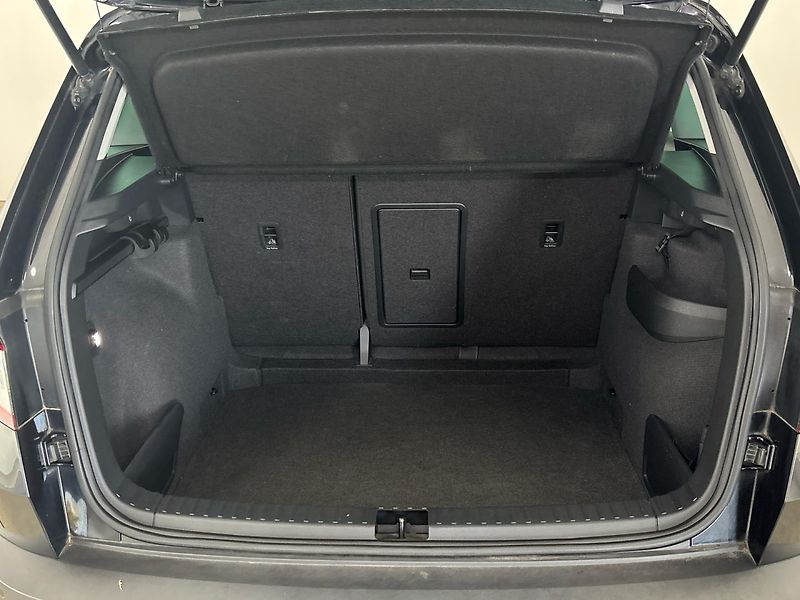 Škoda Karoq Style - fotka 10 z 29