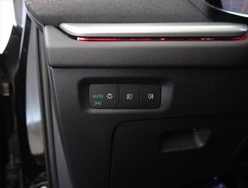 Škoda Octavia (2023) Ambition 2.0 TDI, Automat - fotka 30 z 31