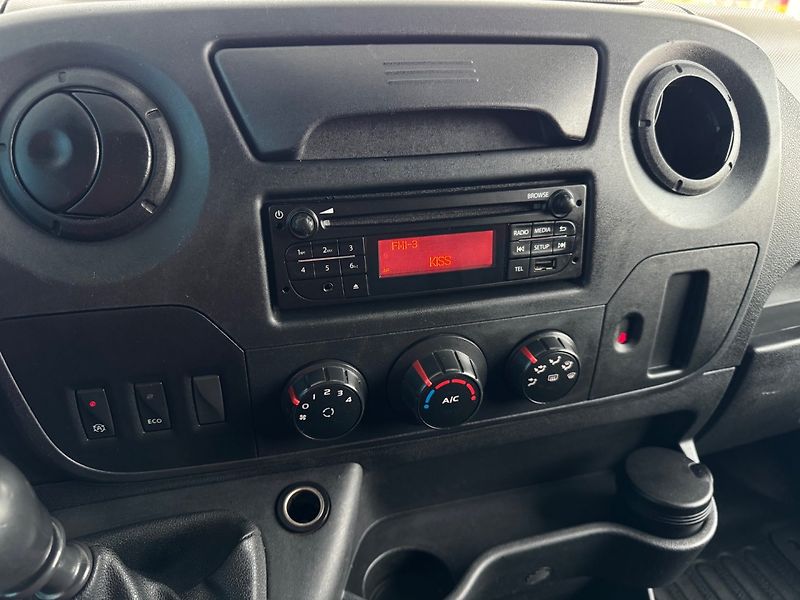 Renault Master (2016) 2.3 Maxi chlaďák 100kW - fotka 13 z 50