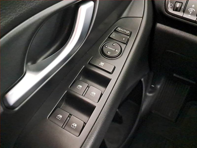 Hyundai i30 (2021) 1.0 T-GDI, Automat, Serv.kniha - fotka 18 z 19