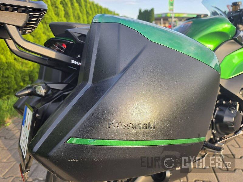 Kawasaki Ninja 1000 SX (2020) - fotka 7 z 20