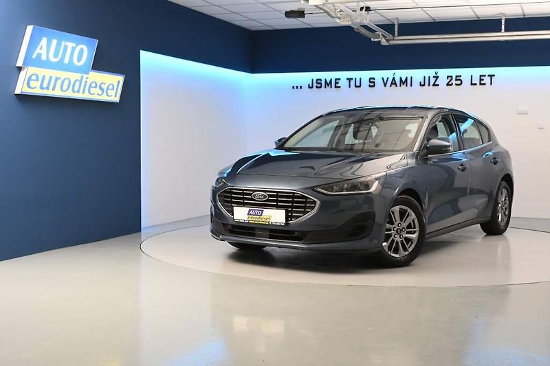 Ford Focus (2022) 1.5 ACTIVE LED Kamera ECOBLUE - fotka 2 z 33