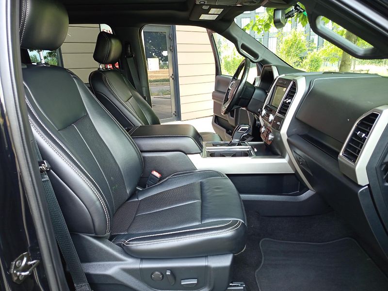 Ford F-150 Lariat FX4, u majitele - fotka 13 z 21