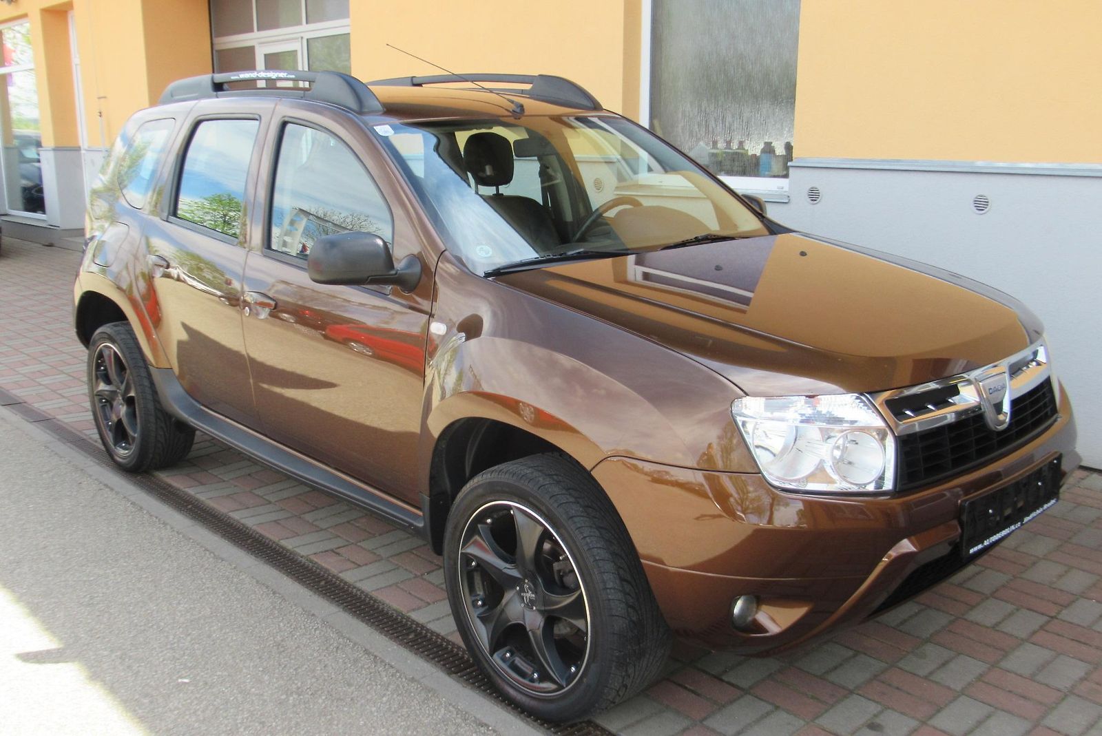 Dacia Duster 1.6i KLIMA SADA KOL