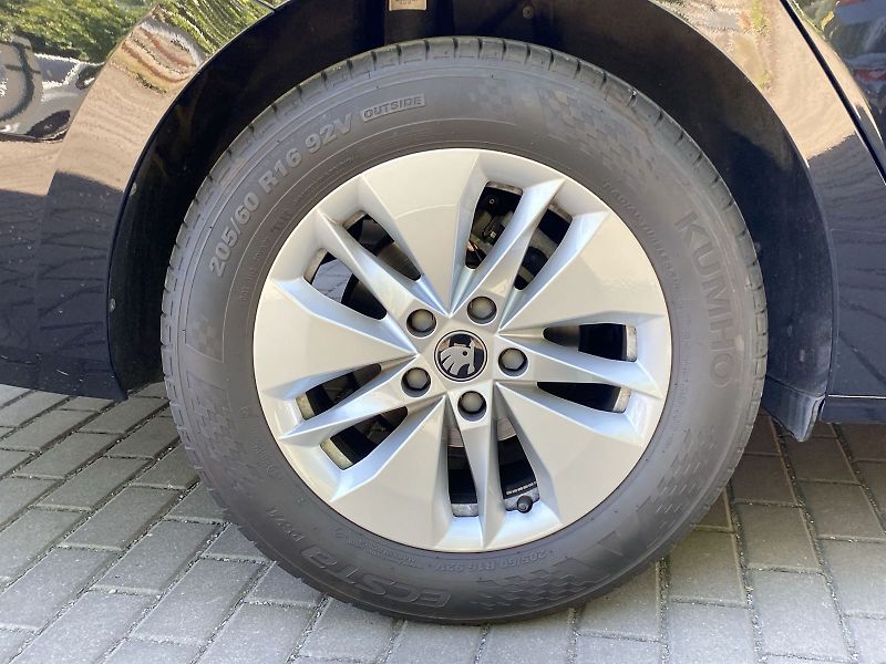 Škoda Octavia (2025) 1.5 TSI Selection - fotka 28 z 32