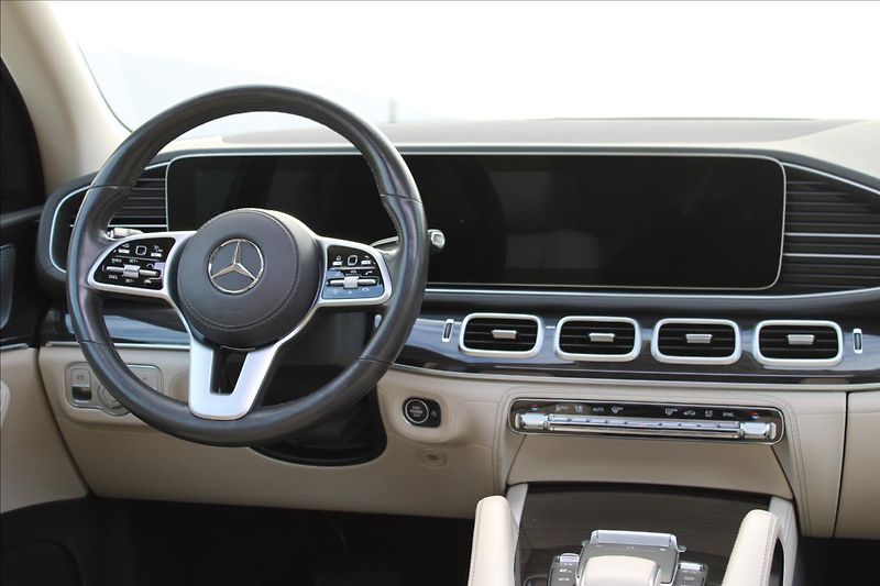 Mercedes-Benz GLS 400d 4M/Exclus/1M/DPH/CZ - fotka 21 z 49