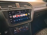 Volkswagen Tiguan (2024) 2.0 TSI - náhled 12