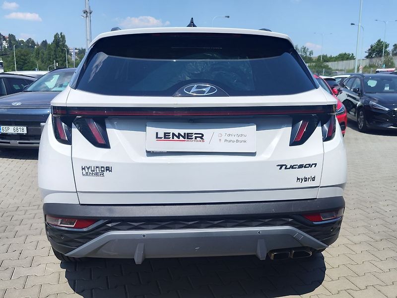 Hyundai Tucson 1.6 T-GDi/169kW HEV Style DCT - fotka 6 z 46