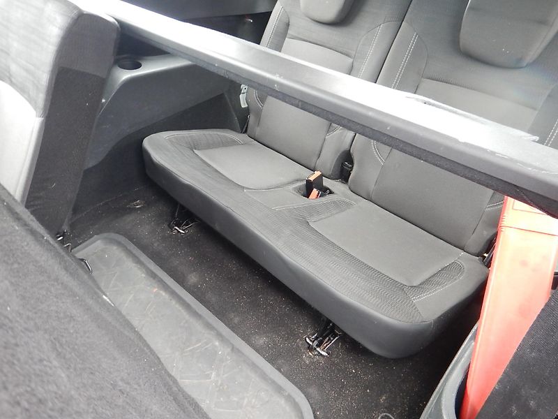 Dacia Lodgy 1.5 dCi, 7 MÍST, KLIMA - fotka 11 z 36