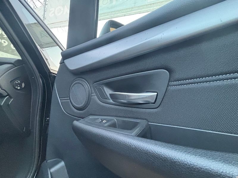 BMW Řada 2 218d-110KW/2017/1MAJ-AT-SERVIS - fotka 43 z 50