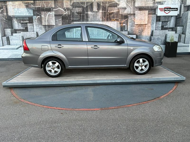 Chevrolet Aveo (2007) 1.4i, 69KW, DIGI KLIMA - fotka 5 z 20