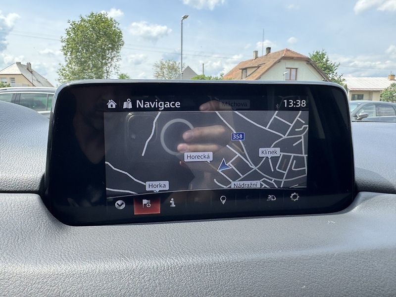 Mazda CX-5 (2017) 2.0 G-165 LED Navi Kamera Blis - fotka 15 z 48