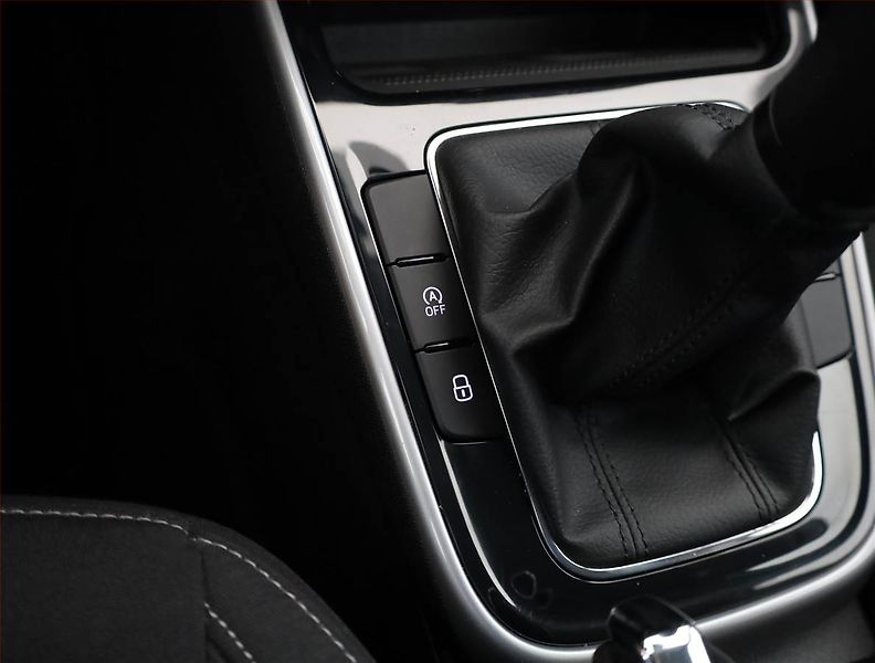 Škoda Fabia (2024) Top Selection 1.0 TSI - fotka 14 z 22