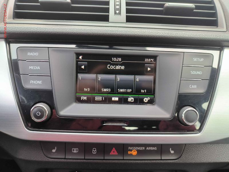 Škoda Fabia (2016) 1.2 TSi, Ambition, DSG, +kola - fotka 11 z 22