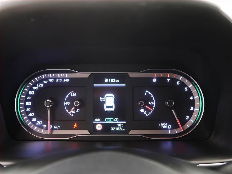 Hyundai Tucson (2023) 1.6 T-GDI - fotka 11 z 17