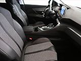 Peugeot 3008 (2017) Active 1.2 PureTech, Automat - náhled 9