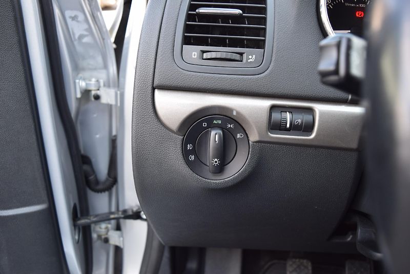 Škoda Yeti (2016) 2.0TDI 110kw 4x4 AMBITIO TAŽNÉ - fotka 33 z 43