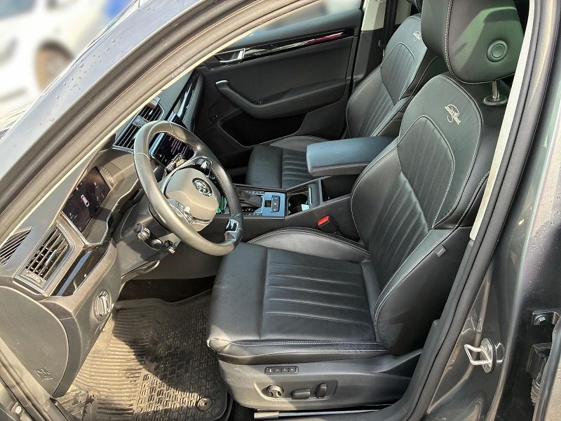 Škoda Superb (2023) L&K 2.0TDI 147kW DSG 4x4 TAŽNÉ - fotka 7 z 11