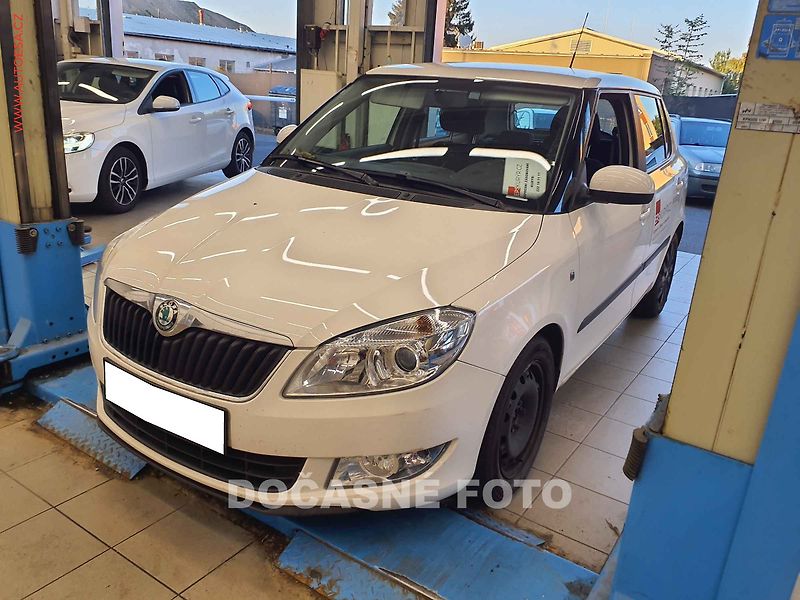 Škoda Fabia (2011) 1.2 TSI, autoAC - fotka 1 z 3