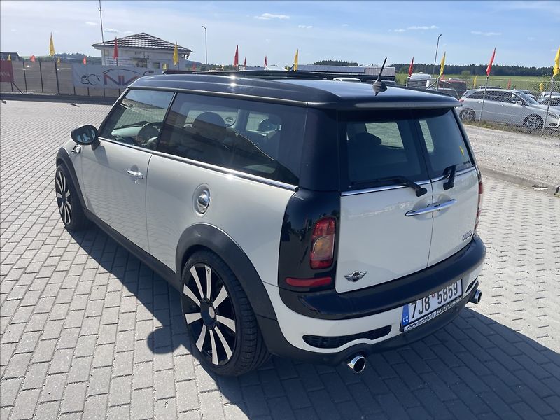 Mini Cooper S 1,6 i 16V 135kw S Panorama - fotka 29 z 35