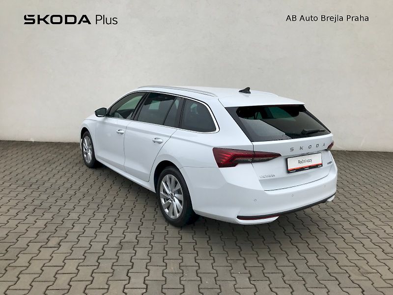 Škoda Octavia (2025) COMBI TOP SELECTION 1,5 TSI M- - fotka 10 z 28