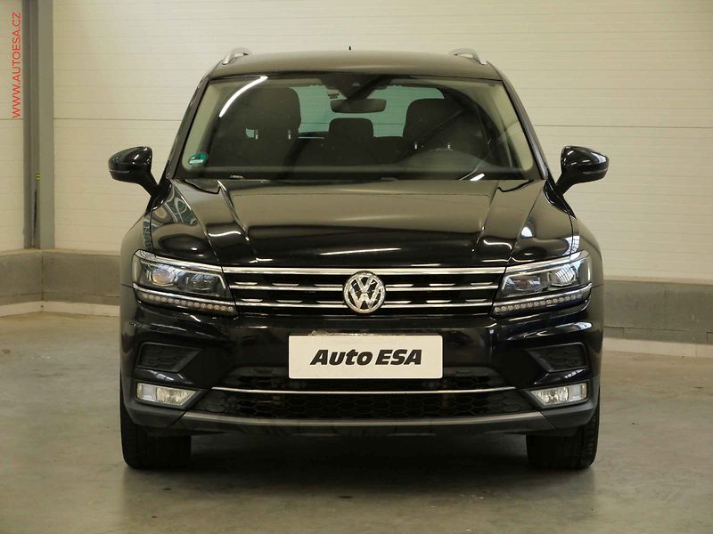 Volkswagen Tiguan (2016) 2.0 TDi 4x4, DSG, AC - fotka 2 z 23
