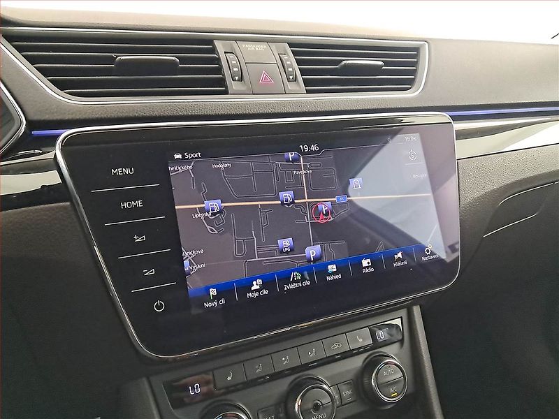 Škoda Superb (2016) Laurin&Klement 2.0 TDI - fotka 16 z 30