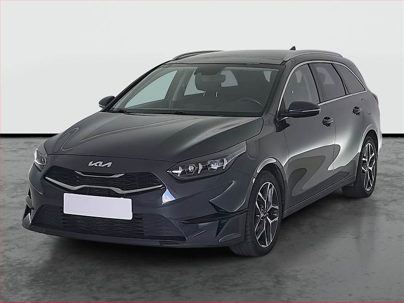 Kia Ceed (2023) Top 1.5 T-GDI, ČR,1.maj - fotka 2 z 17