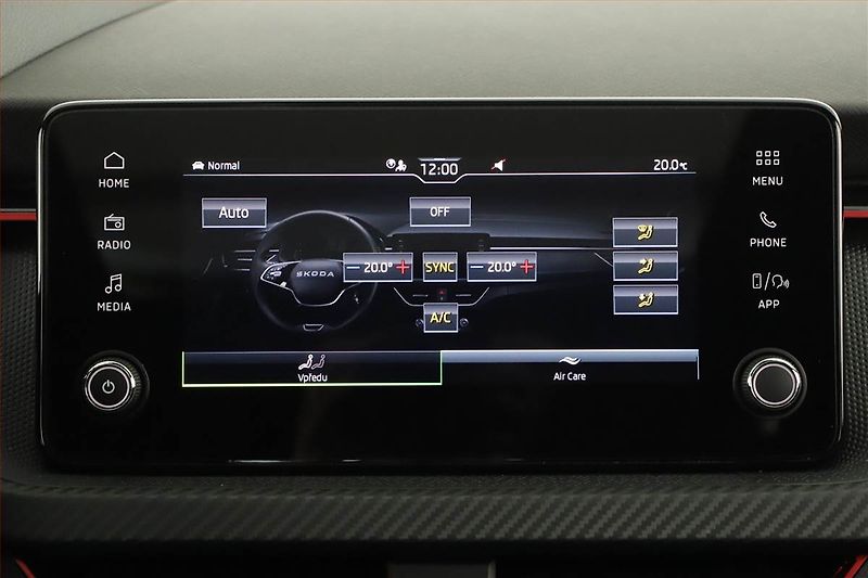 Škoda Scala (2025) 1.5 TSI, MONTE CARLO, AUTOMAT - fotka 16 z 20