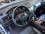 Volkswagen Touareg 3,0 TDI kůže,tažné,po servisu! - náhled 9