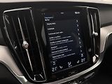 Volvo V60 CC D4 AWD MOMENTUM REZERVACE - náhled 34