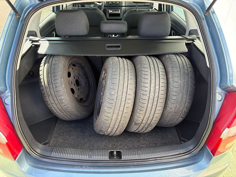 Škoda Fabia 1.4, 63kW, Style, Klima - fotka 13 z 24