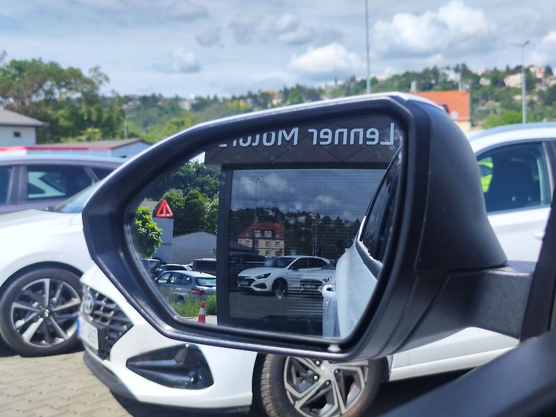Hyundai Tucson 1.6 T-GDi/110kW Smart DCT - fotka 14 z 30