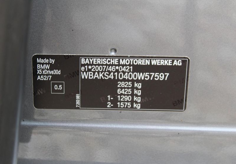 BMW X5 xDrive30d, CZ - fotka 22 z 22