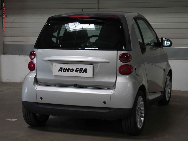 Smart Fortwo (2008) 1.0i Coupe, AT, panorama, AC - fotka 6 z 14