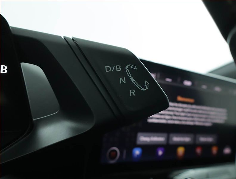 Cupra Born (2022) 58, SoH 93% - fotka 13 z 19