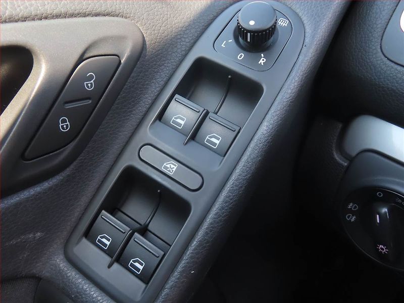 Volkswagen Golf (2012) 1.2 TSI, Tempomat - fotka 14 z 14