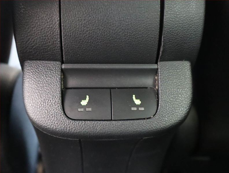 Škoda Rapid (2018) 1.4 TSI, Automat, Tempomat - fotka 18 z 18