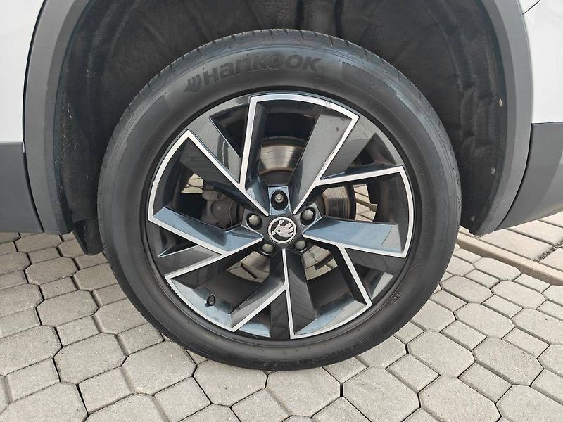 Škoda Kodiaq Style 4x4 7DSG 2,0TDI - fotka 22 z 24