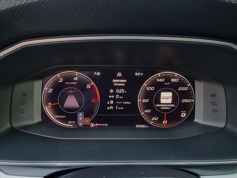 Seat Leon 2.0TDI 110kW DSG FR ST,1.Maj - fotka 22 z 50